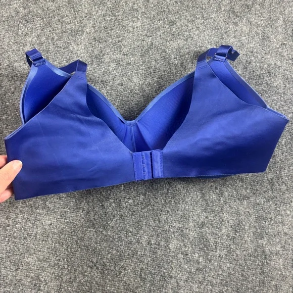 SOMA Women’s Royal Blue Vanishing Back Wireless Bra size: 40C - Picture 2 of 5